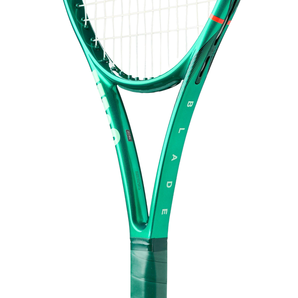 Wilson Blade 100UL V10